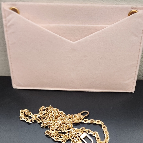 Louis Vuitton Kirigami Pochette Large with box,receipt, insert, and chain - Picture 3 of 10